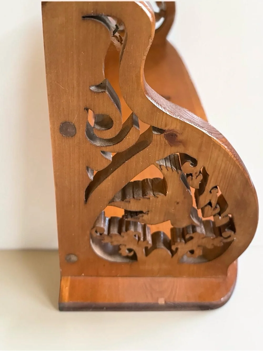 Handcrafted Carved Wooden Wall Shelf 22” Hummingbirds Birds Wood Display Shelf